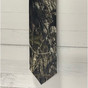 Mossy Oak Windsor Tie